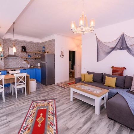 Kataleya Apartament Apartment นาโวดาริ ภายนอก รูปภาพ