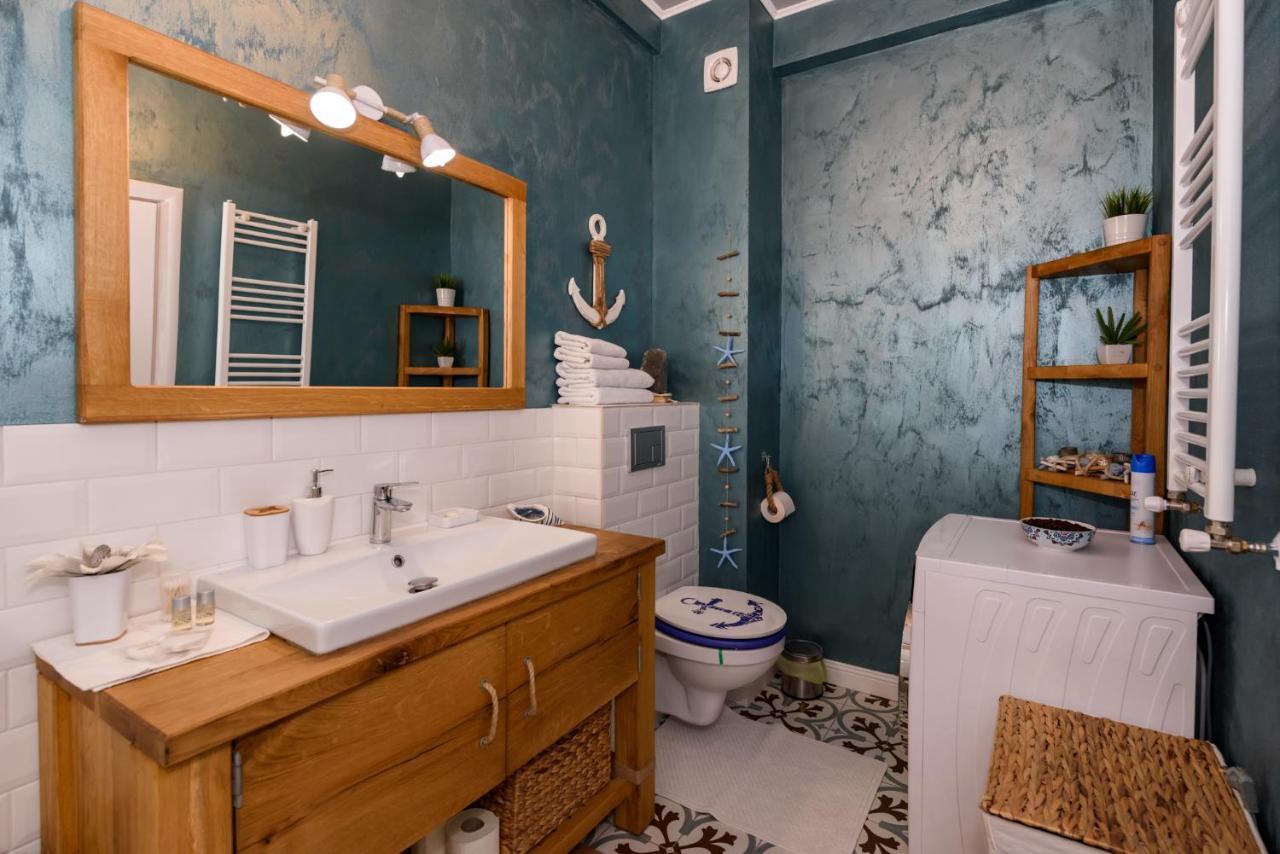 Kataleya Apartament Apartment นาโวดาริ ภายนอก รูปภาพ