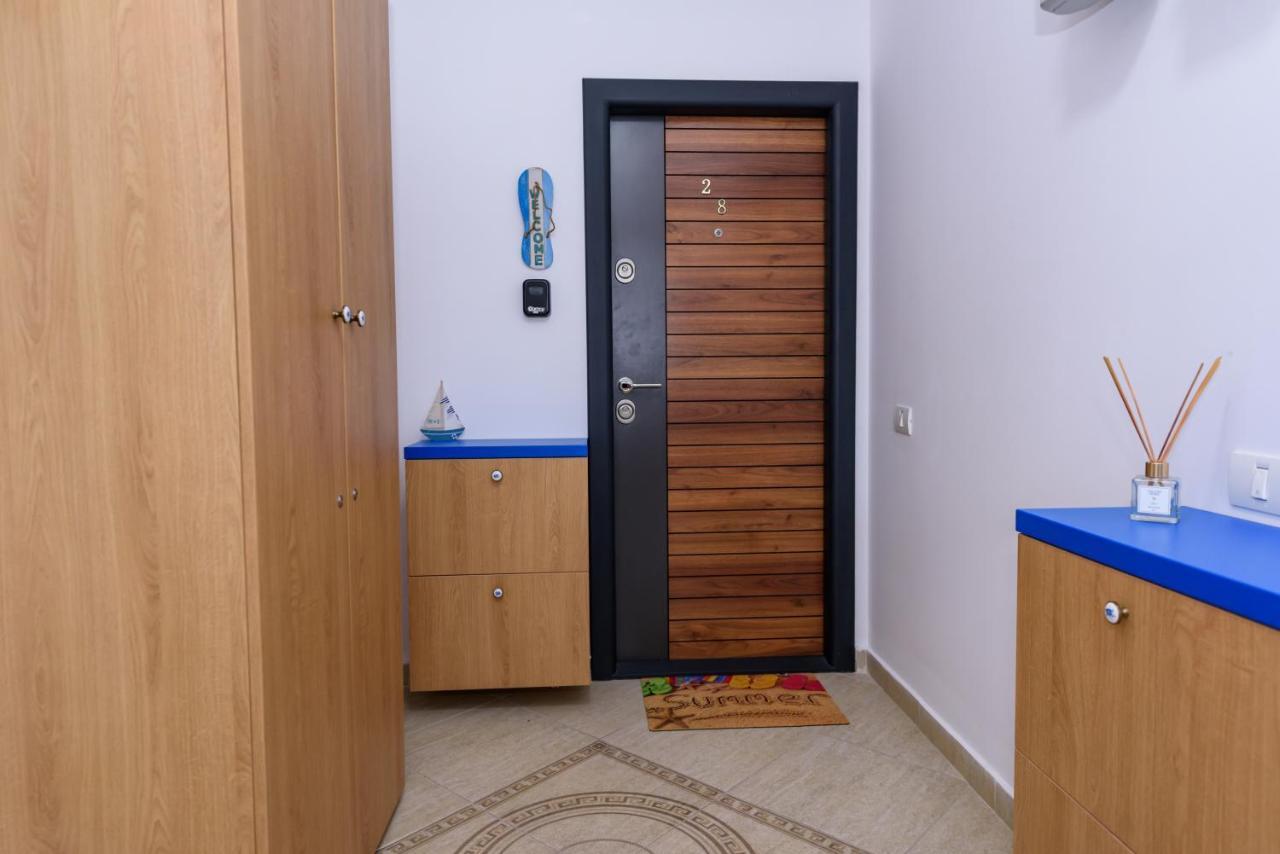 Kataleya Apartament Apartment นาโวดาริ ภายนอก รูปภาพ